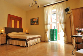 Гостиница B&B Domus Gemi  Неаполь